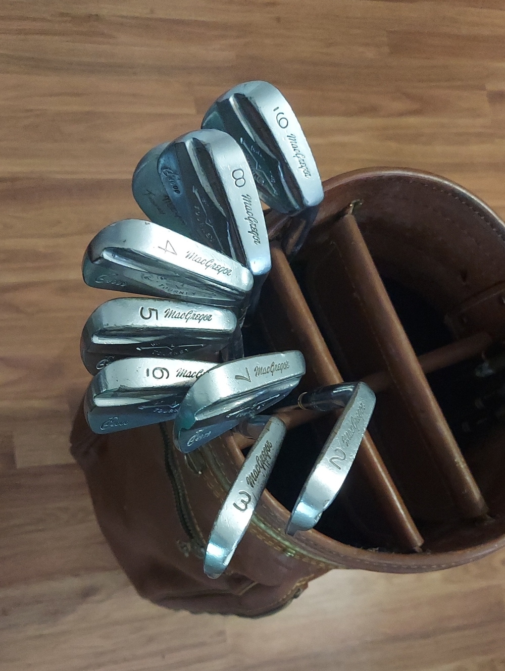 McGregor Men's Chrome Golf Iron Set - Polished Silver Finish 2-9, 11